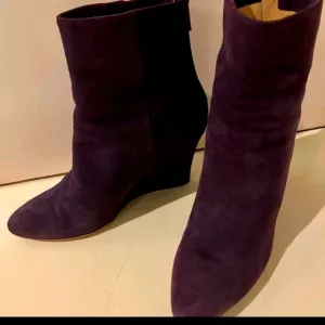 Jimmy Choo Purple Suede boots