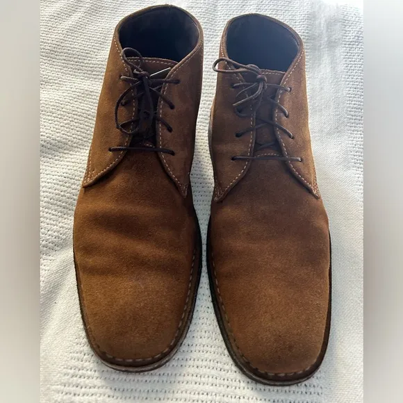 Johnston &amp; Murphy Suede Chukka Boots Men’s 10; 39