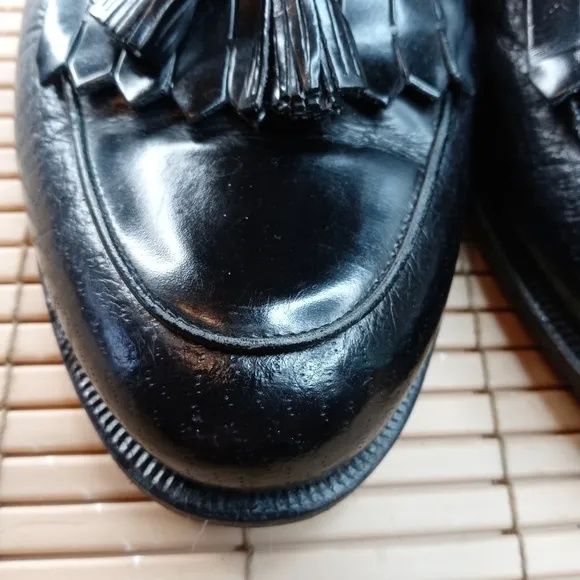 Johnston Murphy Domani Black Leather kiltie tassel Loafer made in Italy …