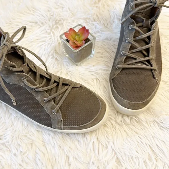 Joie Devon Snake print lace up high top sneakers platform shoes women size 38 8