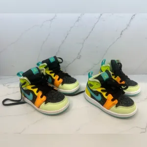 Jordan 1 Mid Se Baby Boys Shoes Size 5C &amp; 7C Color: Volt/Yellow/Black/Teal