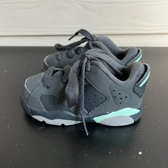Jordan Nike Toddler Retro 6 Low Mint Foam Shoes Sneakers Sz 5C Style 768885-015