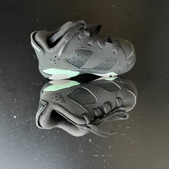 Jordan Nike Toddler Retro 6 Low Mint Foam Shoes Sneakers Sz 5C Style 768885-015