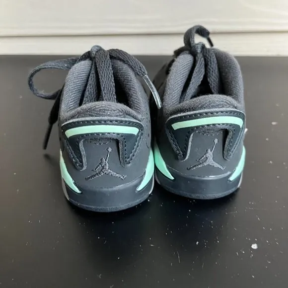 Jordan Nike Toddler Retro 6 Low Mint Foam Shoes Sneakers Sz 5C Style 768885-015