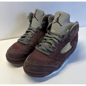 Jordan Retro 5 (size 3Y) Maroon Red and Gray