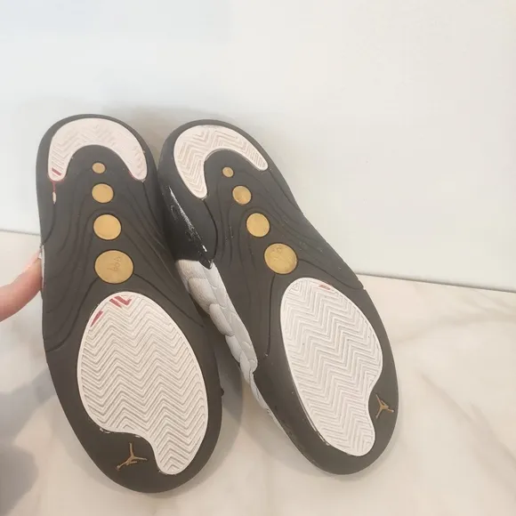 JORDANS,BOYS, SIZE 1, jumpan black and white hi-tops sneakers.