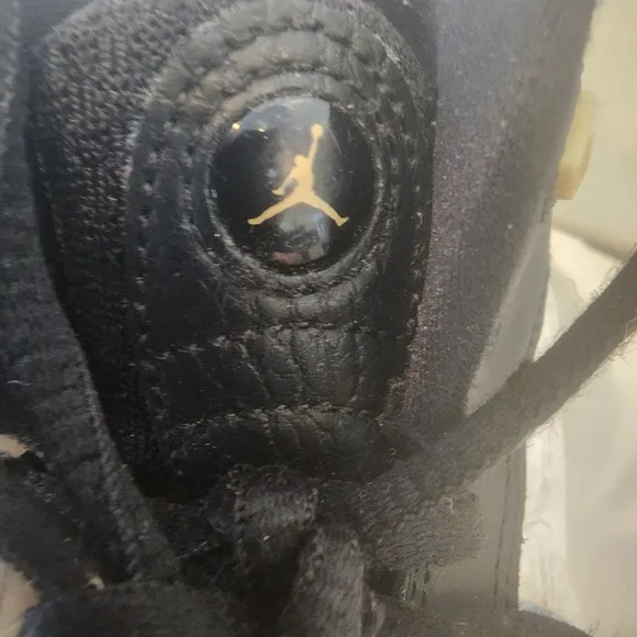 JORDANS,BOYS, SIZE 1, jumpan black and white hi-tops sneakers.