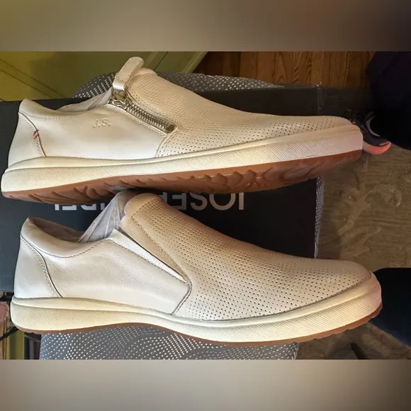 Josef Seibel Men’s White Slip On EU 40 US 7
