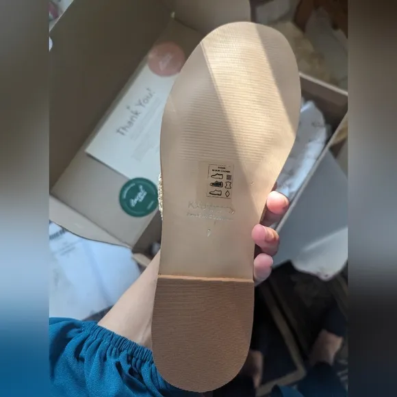 KAANASUvita Textured Wrap Sandal