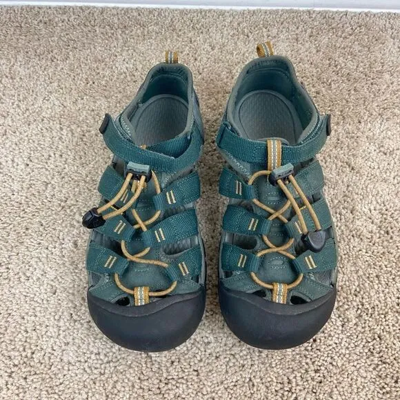 Keen Big Kid’s Newport H2 Slip-On Hiking Water Shoes - Dark Green