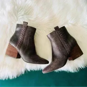 Korks Snake Print Leather Heeled Booties Shoes 8