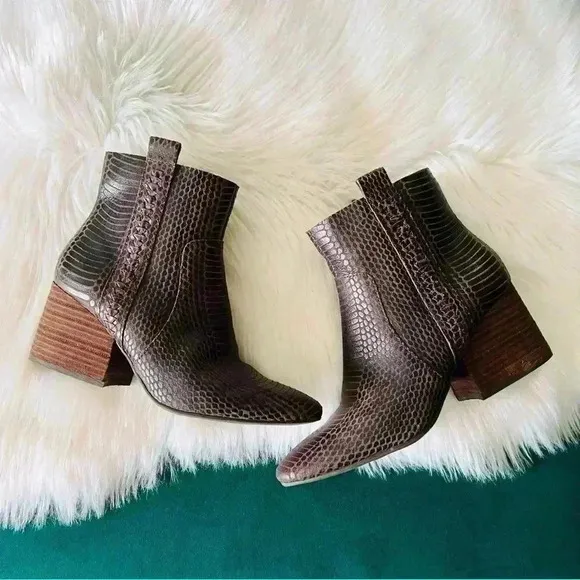 Korks Snake Print Leather Heeled Booties Shoes 8