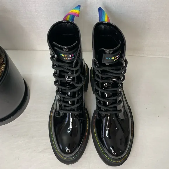 KURT GEIGER LONDONWomen's Birdie Patent Leather BlackCombat Boots‎