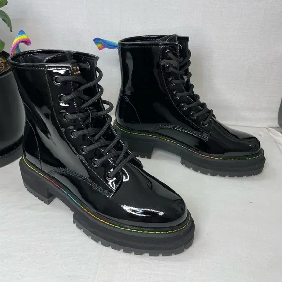 KURT GEIGER LONDONWomen's Birdie Patent Leather BlackCombat Boots‎