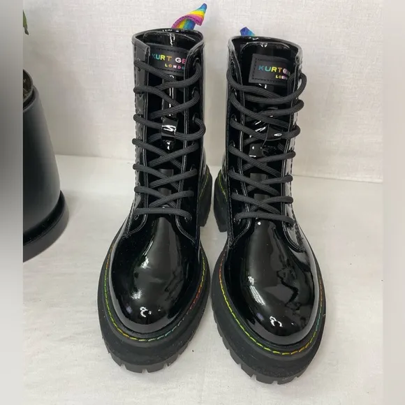 KURT GEIGER LONDONWomen's Birdie Patent Leather BlackCombat Boots‎