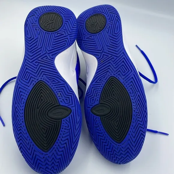 Kyrie Flytrap Nike 2 Low Racer Blue Shoes Sneakers SZ 7 Youth