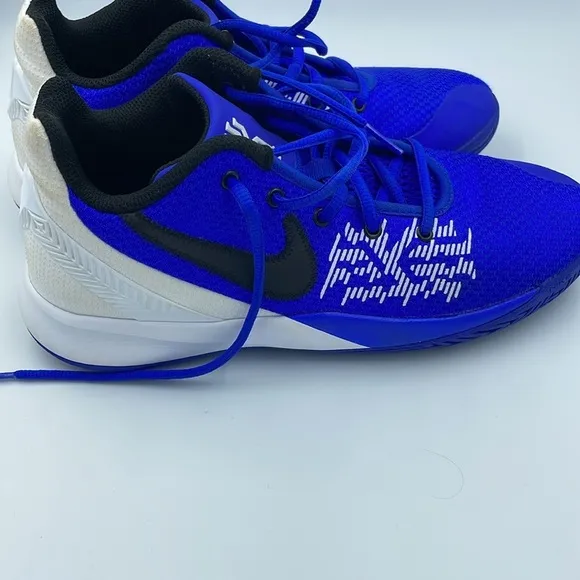 Kyrie Flytrap Nike 2 Low Racer Blue Shoes Sneakers SZ 7 Youth