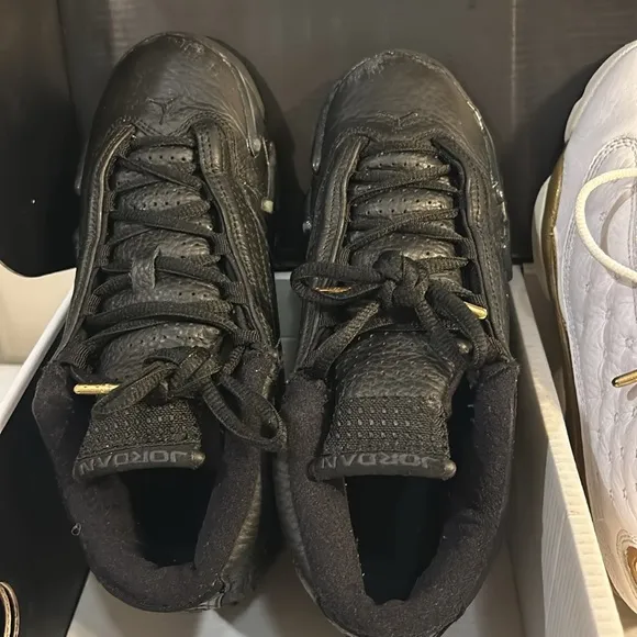LIMITED EXTREMELY rare exclusive 2017 Air Jordan 13/14 Retro 'Defining
