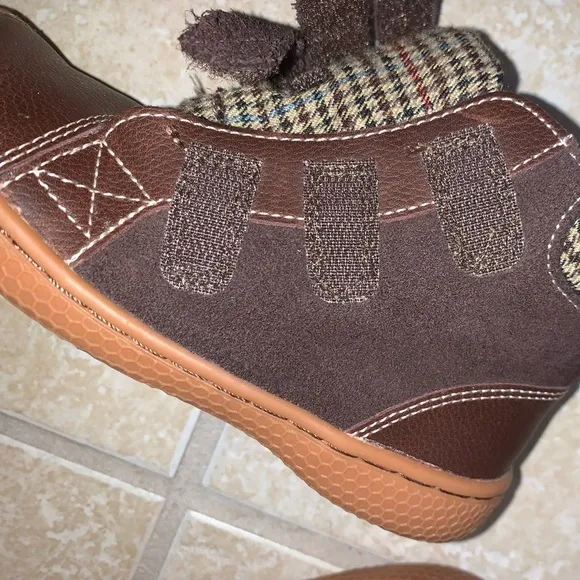 LIVIE &amp; LUCA BOYS Brown leather boots boys size 11