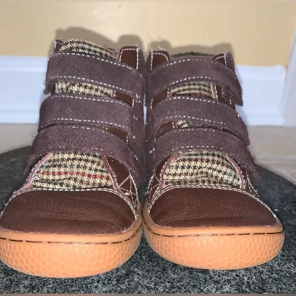 LIVIE &amp; LUCA BOYS Brown leather boots boys size 11