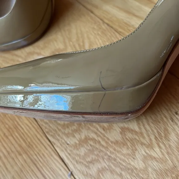L.K. Bennett Sledge Beige Patent Platform Court Shoes Sz 9