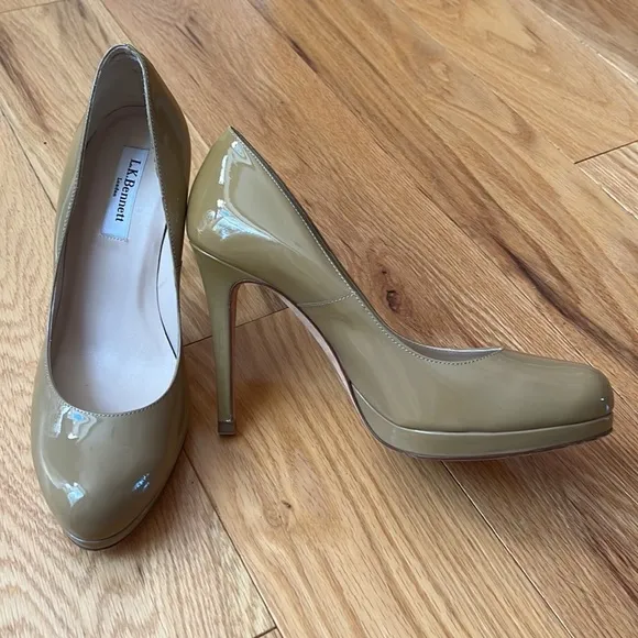 L.K. Bennett Sledge Beige Patent Platform Court Shoes Sz 9
