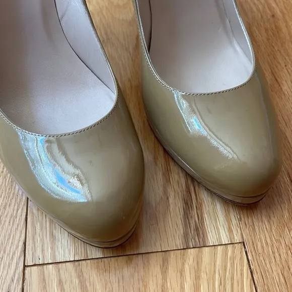 L.K. Bennett Sledge Beige Patent Platform Court Shoes Sz 9