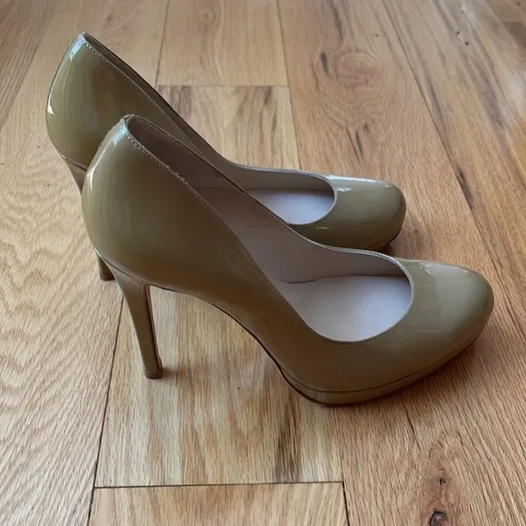 L.K. Bennett Sledge Beige Patent Platform Court Shoes Sz 9