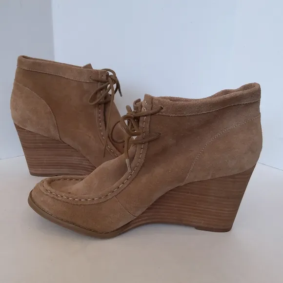 Lucky Brand Ysabel tan suede leather lace  wedge booties