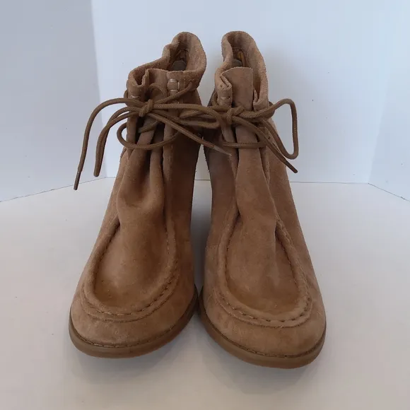 Lucky Brand Ysabel tan suede leather lace  wedge booties