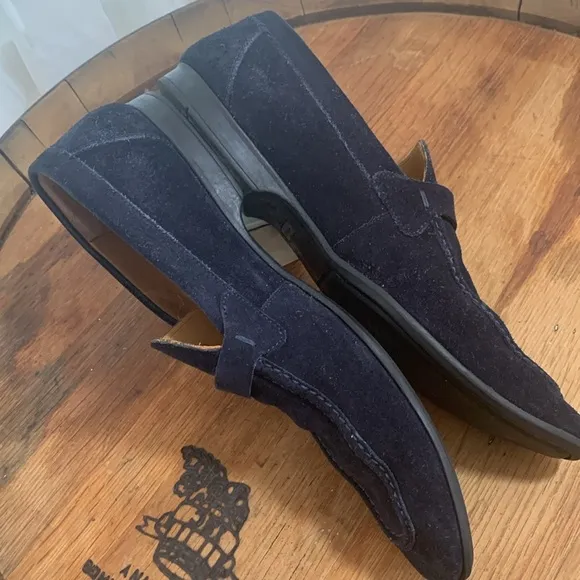 Magnanni | Blue Suede Slip On Loafers Shoes 9.5 M