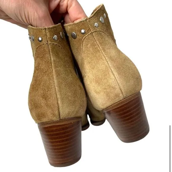 Marc Fisher Deni studded Suede Ankle Boots Sz 6.5 tan western boho