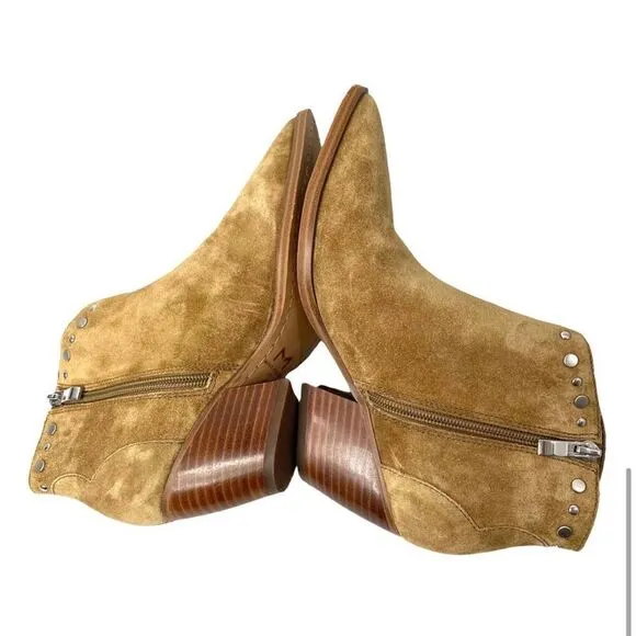 Marc Fisher Deni studded Suede Ankle Boots Sz 6.5 tan western boho