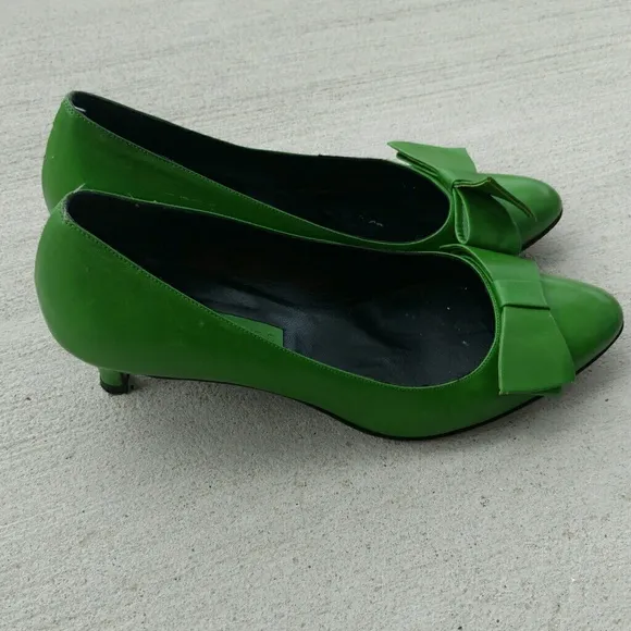 Marc Jacobs green leather shoes