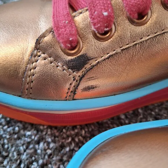 Marc Jacobs Women's 37 Empire Leather Lace Up Platform Gold Sneakers