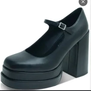 Mary Jane Buckled Black Platform Pumps