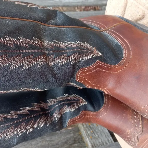 Men's Brown and Black Western Boots