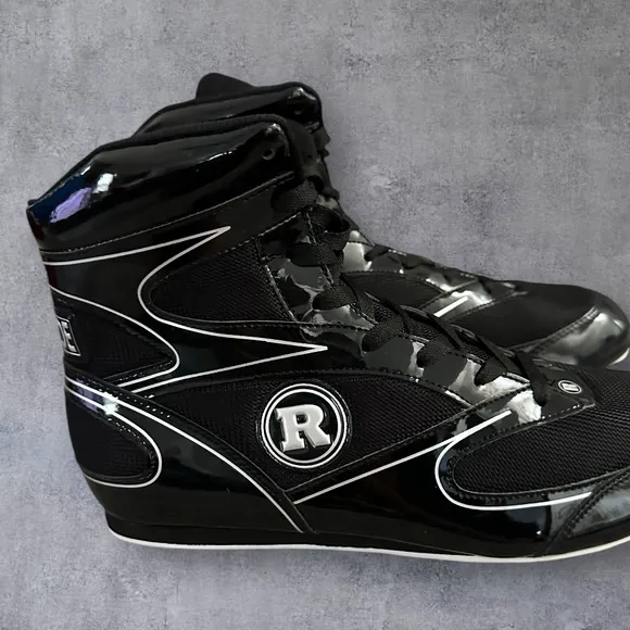 Men’s Ring Side Black Round Toe Lace up Wrestling Shoes, Size 10.