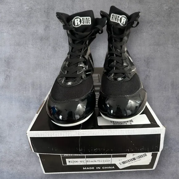 Men’s Ring Side Black Round Toe Lace up Wrestling Shoes, Size 10.