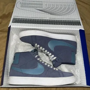 Men's Size 7 Nike SB‎ Zoom Blazer Mid Midnight Navy/Noise Aqua FD0731-400 Skate