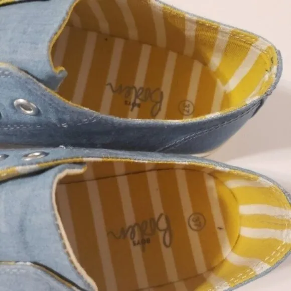 Mini Boden blue slip on shoes 37 / 5  Boy New