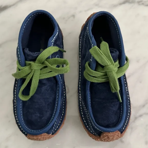 Morgan &amp; Milo Chukka Blue Suede Boots 7.5
