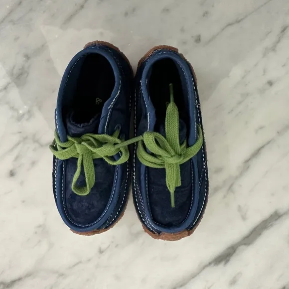 Morgan &amp; Milo Chukka Blue Suede Boots 7.5