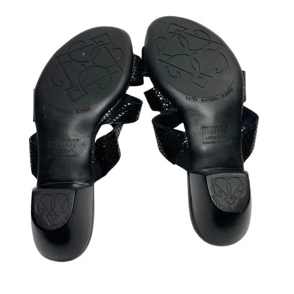 Munro American Sandals Slip on Slides Block Kitten Heel Shoes