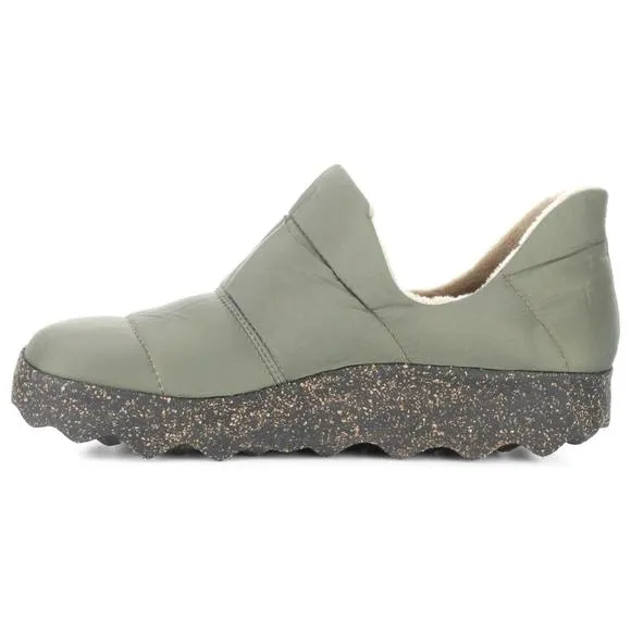 NEW ASPORTUGUESAS slip on sneaker in crus taupe