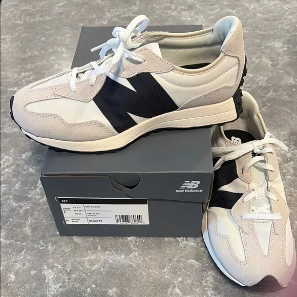 New Balance Sneakers - NWT