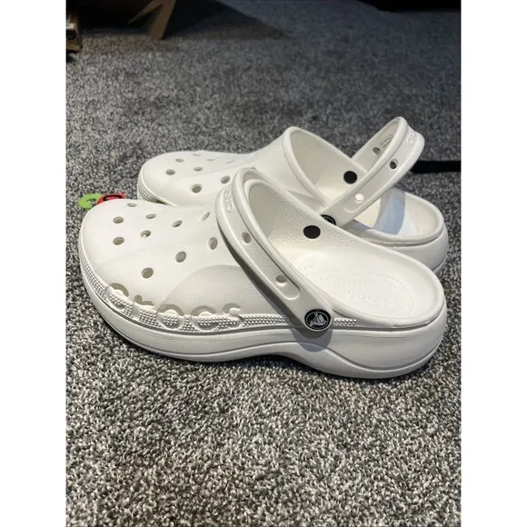 New Crocs Baya Womens Size 10 Slip On Platform Shoes Platform Clogs White