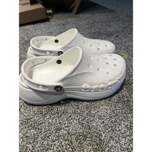 New Crocs Baya Womens Size 10 Slip On Platform Shoes Platform Clogs White