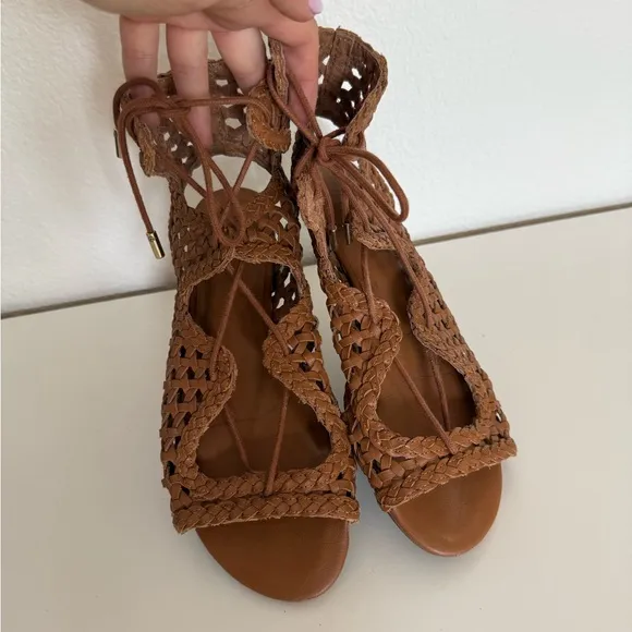 New Joie 100% leather Brown Woven gladiator lace up Sandals