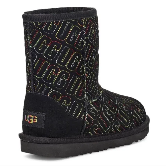 NEW Kids UGG Classic II Graphic Stitch Boots